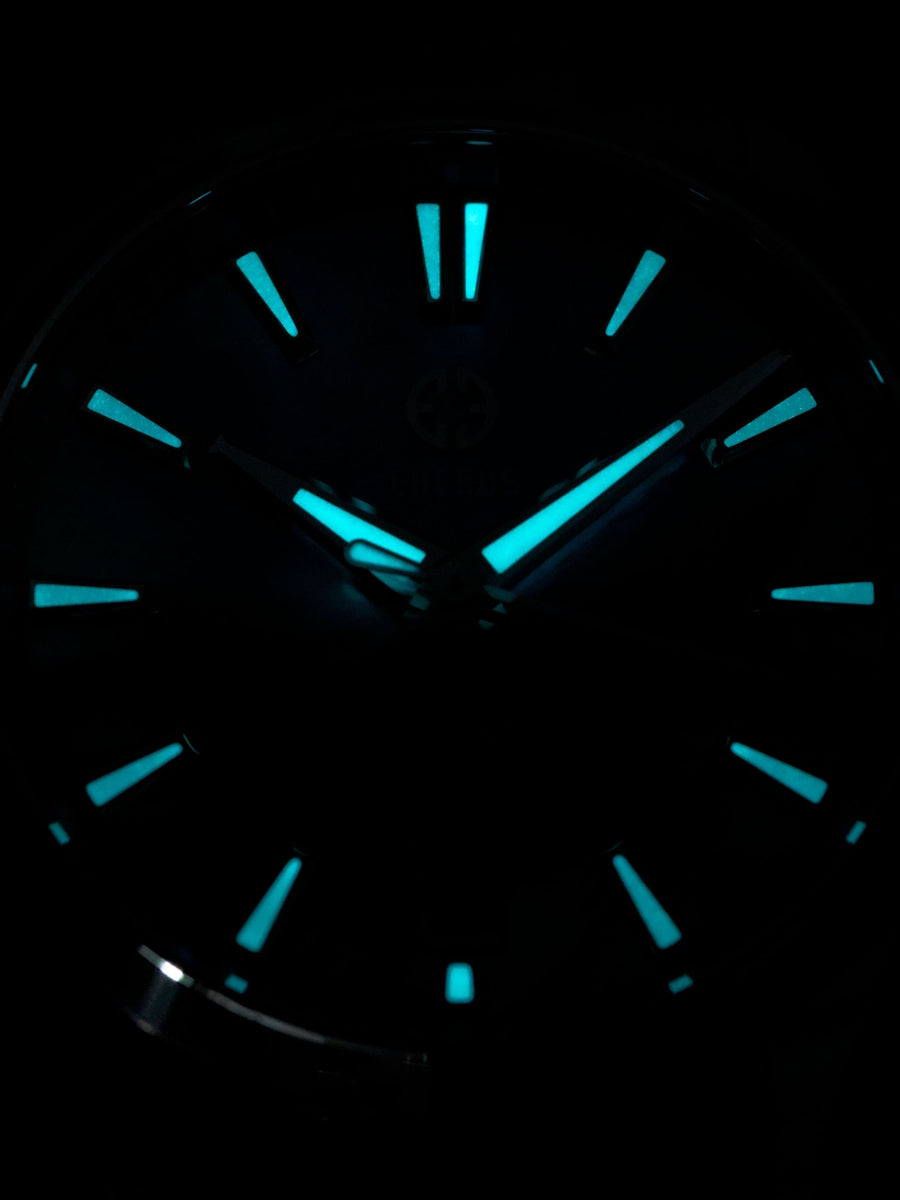 ASCENT 39 Blue Mother of Pearl – EREBUS WATCH