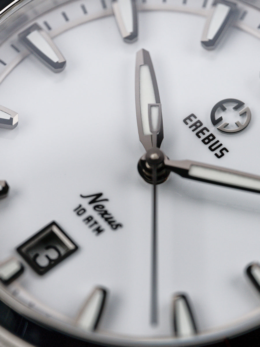 Nexus White Gunmetal – EREBUS WATCH