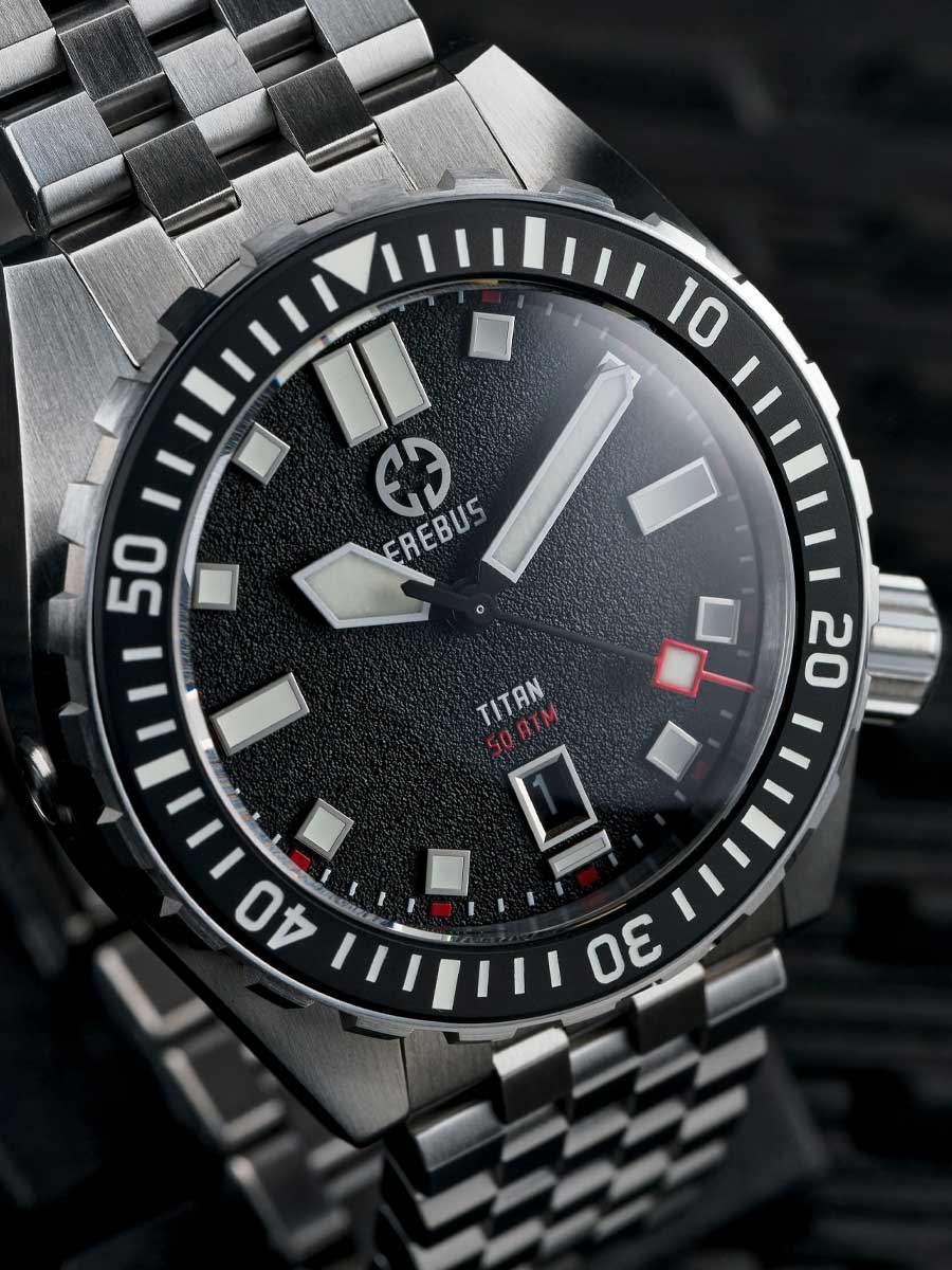 TITAN Black